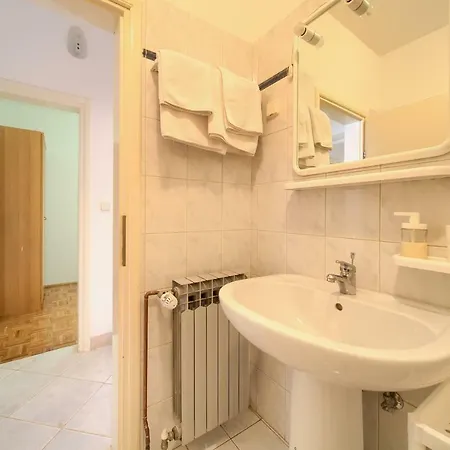 Apartman Maria Apartment *